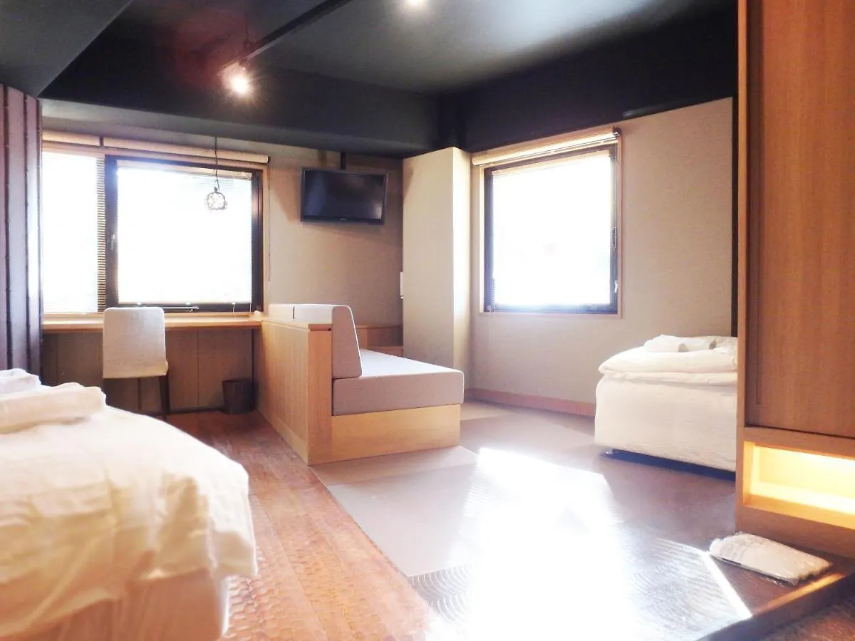 Gion Suite Kyoto Apartment